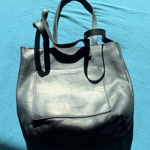 Portland leather Black Leather Tote Bag zipper